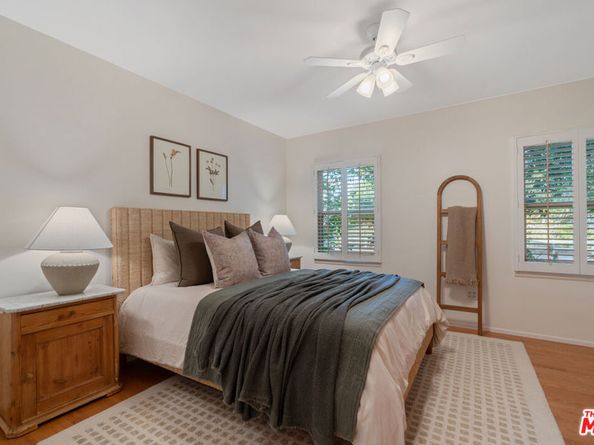 4958 Carpenter Avenue, Valley Village CA 91607