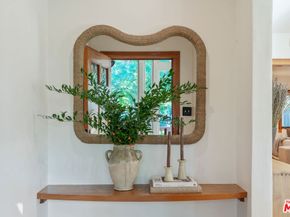 4958 Carpenter Avenue, Valley Village CA 91607