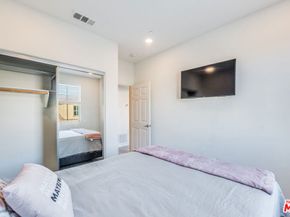 11227 Paseo Sonesta, Northridge CA 91326