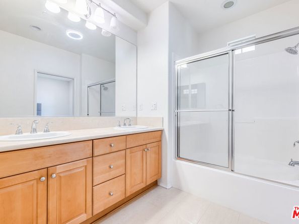 11227 Paseo Sonesta, Northridge CA 91326