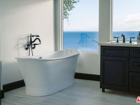 21607 Rambla Vista, Malibu CA 90265