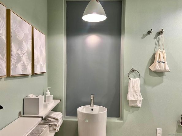 2487 Kettner Blvd, San Diego CA 92101