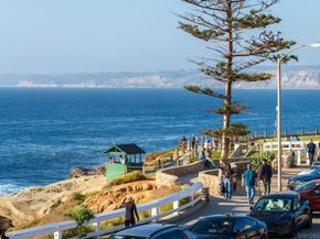 939 Coast Blvd 4A, La Jolla CA 92037