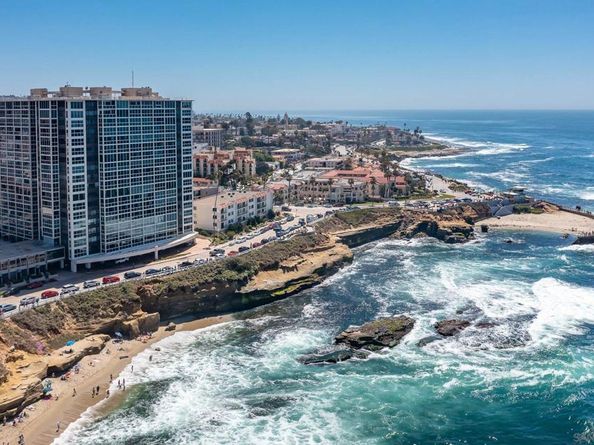 939 Coast Blvd 4A, La Jolla CA 92037