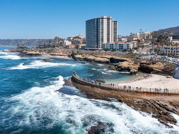 939 Coast Blvd 4A, La Jolla CA 92037