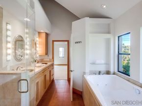 3566 Albatross St, San Diego CA 92103
