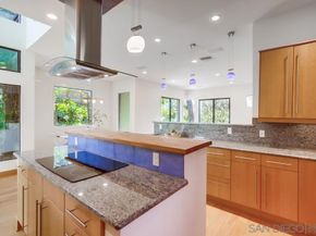 3566 Albatross St, San Diego CA 92103
