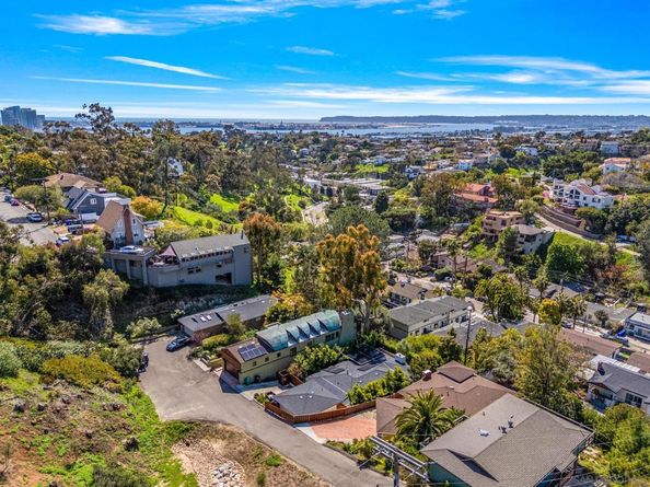 3566 Albatross St, San Diego CA 92103