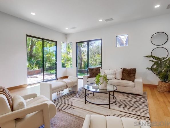 3566 Albatross St, San Diego CA 92103