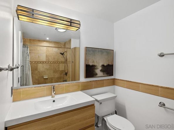700 W E St 403, San Diego CA 92101