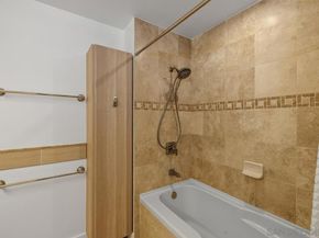 700 W E St 403, San Diego CA 92101