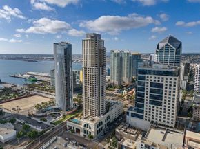 700 W E St 403, San Diego CA 92101