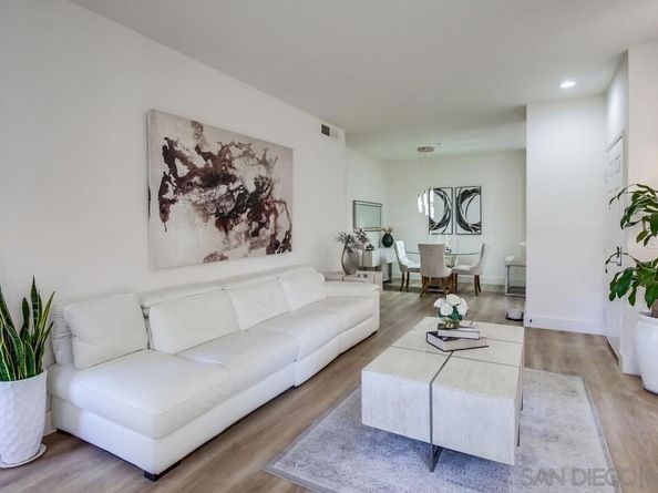 18650 Caminito Cantilena 291, San Diego CA 92128