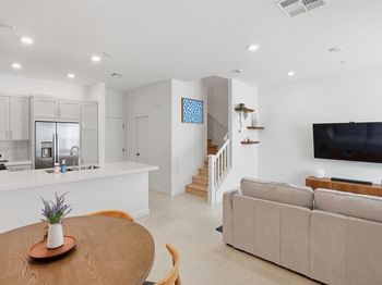 1213 Sunrise View