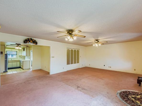 9253 Maranda Dr, Santee CA 92071