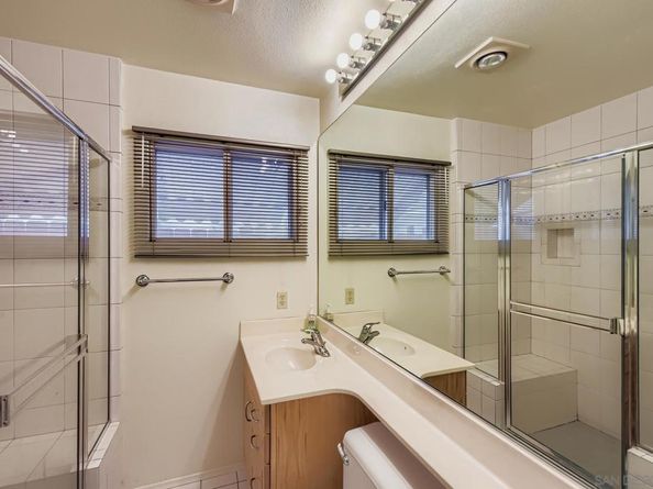 9253 Maranda Dr, Santee CA 92071