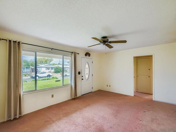 9253 Maranda Dr, Santee CA 92071