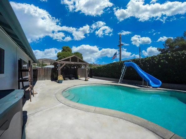 10025 Tamil Rd, Lakeside CA 92040
