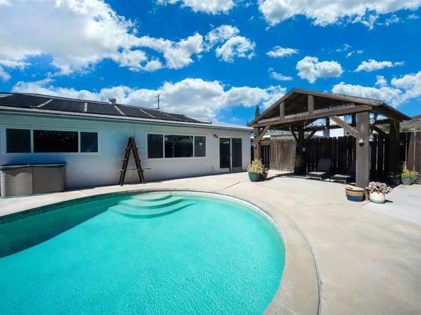 10025 Tamil Rd, Lakeside CA 92040