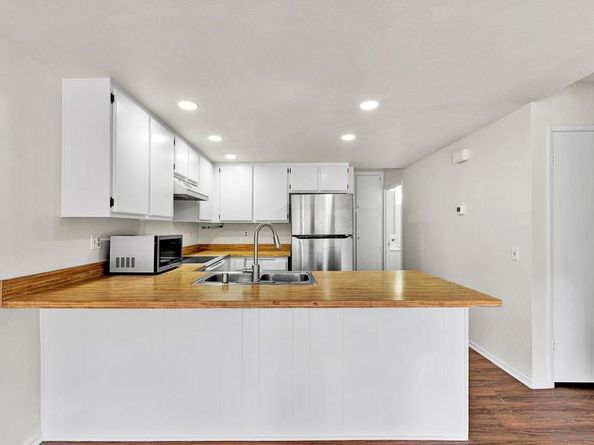 5288 Caminito Aruba, San Diego CA 92124