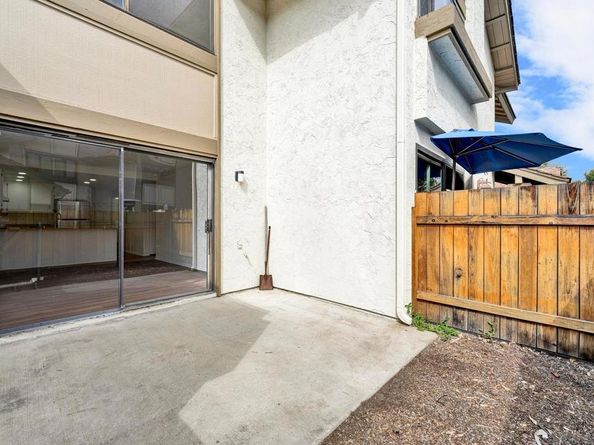 5288 Caminito Aruba, San Diego CA 92124