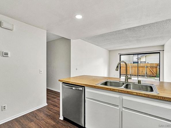 5288 Caminito Aruba, San Diego CA 92124