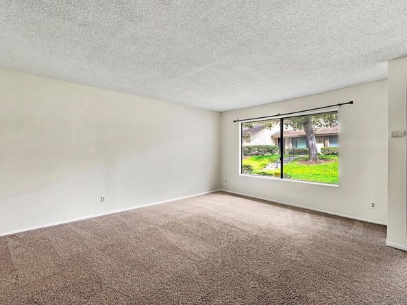 5288 Caminito Aruba, San Diego CA 92124