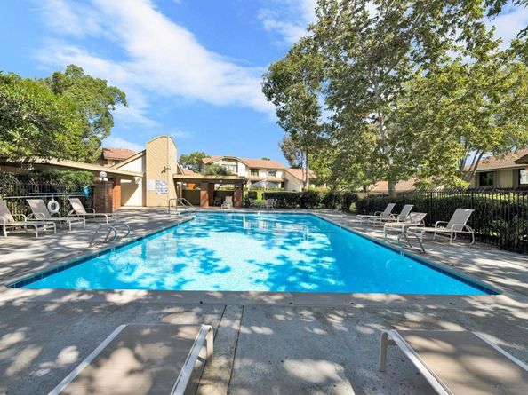 5288 Caminito Aruba, San Diego CA 92124