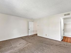 5288 Caminito Aruba, San Diego CA 92124