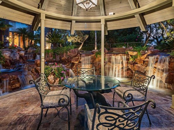 5893 Winland Hills Dr, Rancho Santa Fe CA 92067