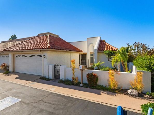 3579 Twilight Ln, Oceanside CA 92056