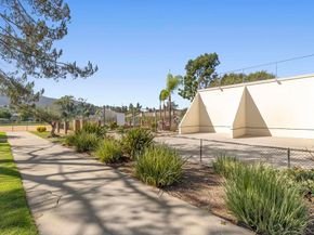 11409 Duenda Rd, San Diego CA 92127