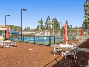 11409 Duenda Rd, San Diego CA 92127