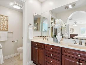 11409 Duenda Rd, San Diego CA 92127
