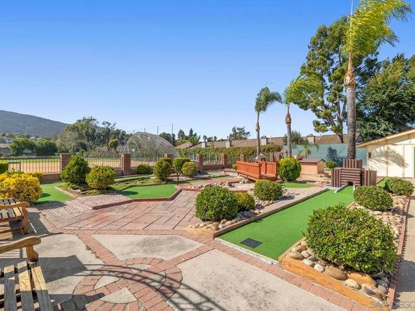 11409 Duenda Rd, San Diego CA 92127