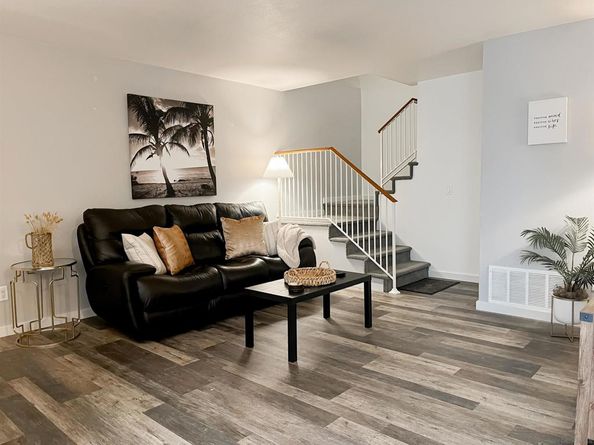 854 Dana Point Way, Oceanside CA 92058