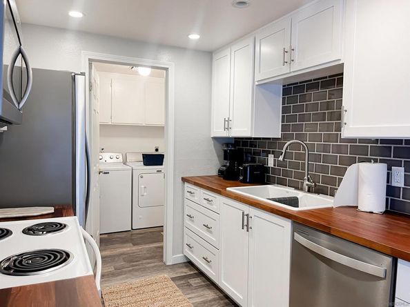854 Dana Point Way, Oceanside CA 92058