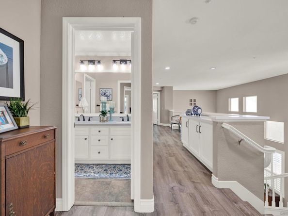 2157 Woodland Heights Gln, Escondido CA 92026