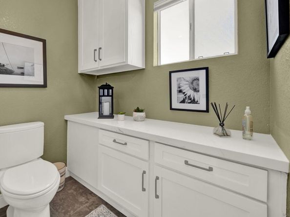 2157 Woodland Heights Gln, Escondido CA 92026