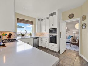 2157 Woodland Heights Gln, Escondido CA 92026