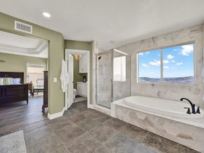 2157 Woodland Heights Gln, Escondido CA 92026