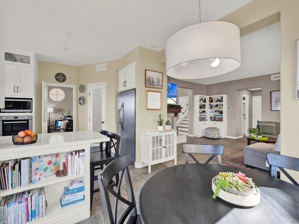 2157 Woodland Heights Gln, Escondido CA 92026