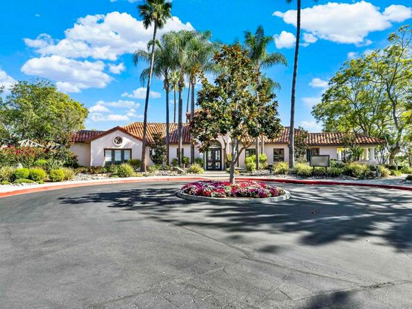 2157 Woodland Heights Gln, Escondido CA 92026