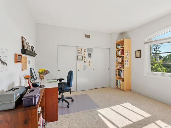 5310 Renaissance Ave, San Diego CA 92122