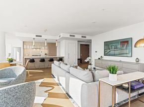 888 W E Street 2004, San Diego CA 92101