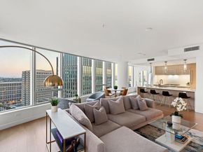 888 W E Street 2004, San Diego CA 92101