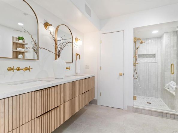 229 Bonair Street, La Jolla CA 92037