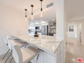 1133 5th Street 301, Santa Monica CA 90403
