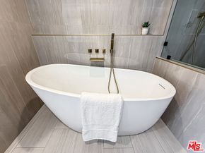 1133 5th Street 301, Santa Monica CA 90403