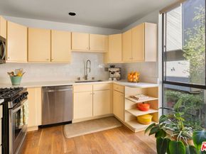 859 S Bundy Drive, Los Angeles CA 90049